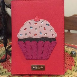 Kate spade passport wallet